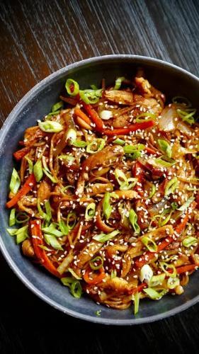 Chicken Chow Mein 🐓🥡🔥