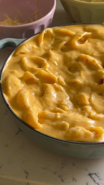White Cheddar Butternut Squash Mac & Cheese