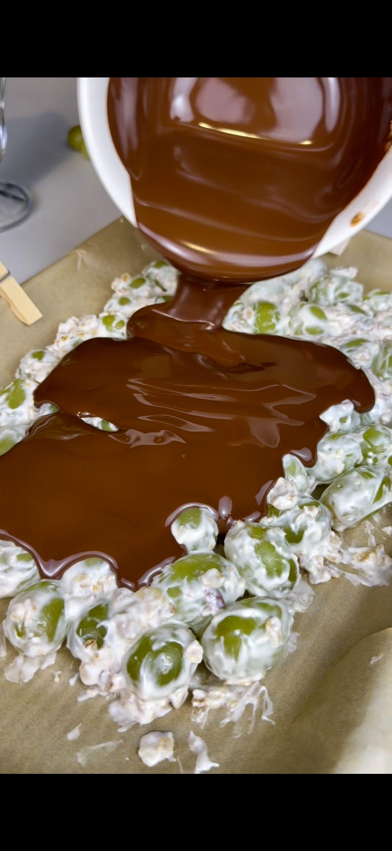 Chocolate Yogurt Grape Bark