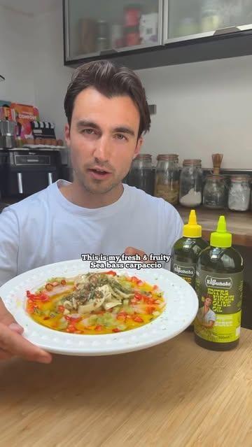 Fresh & fruity sea bass carpaccio
