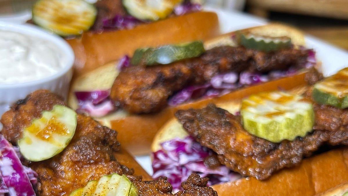 Nashville Hot Chicken Sliders (the messy little sandwich everyone fights over) 