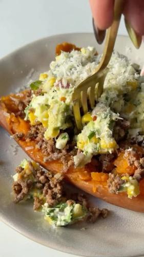 high protein street corn loaded sweet potatoes 🌮🌽🍠